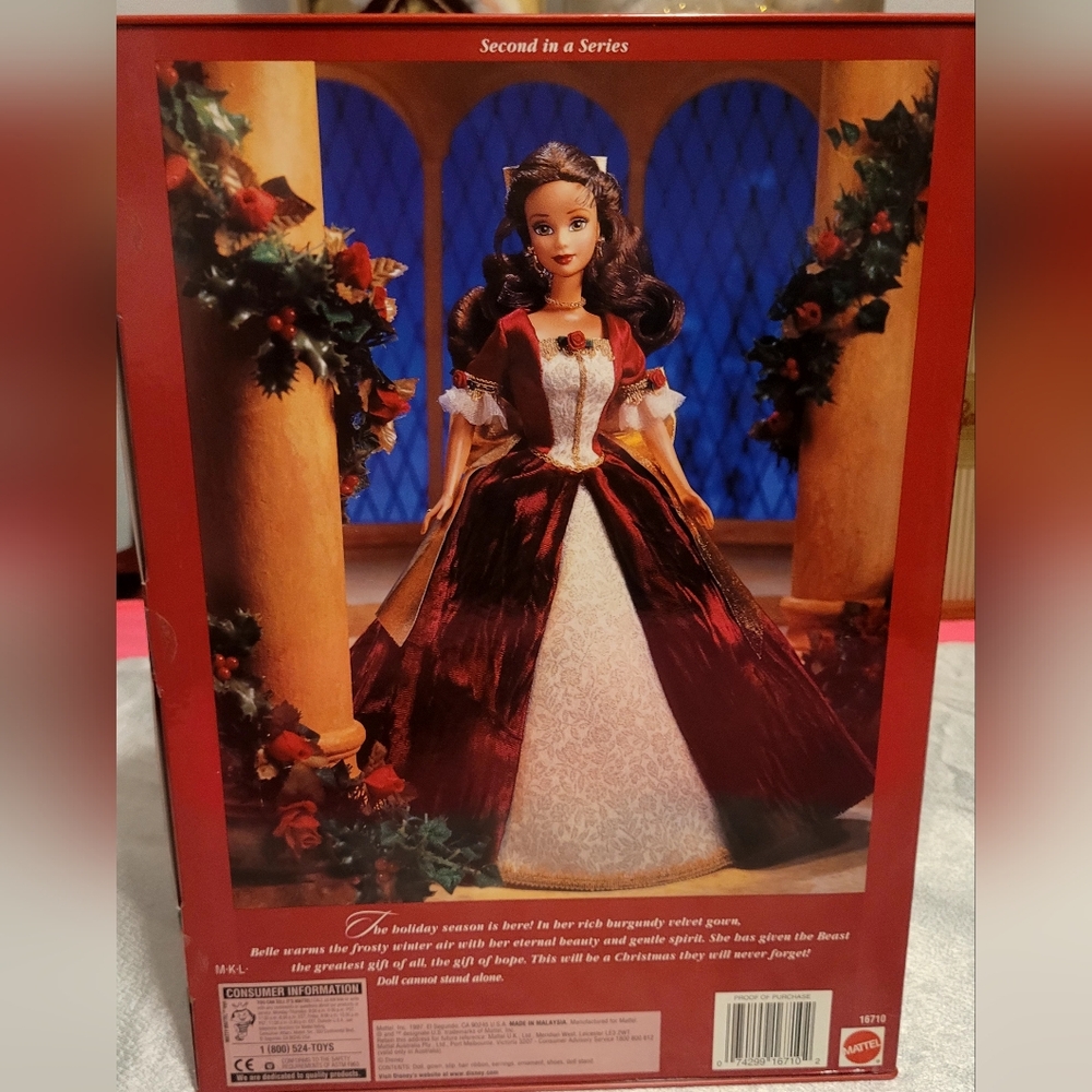 Disney Holiday Princess Belle Doll - Red and Gold - Picture 5 of 6